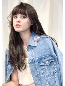 フェリーエスト(FEERIE est) ナチュラルアッシュベージュ