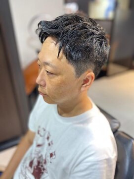 バーバーバー 四谷(BARBER-BAR) 大人の刈り上げスタイル