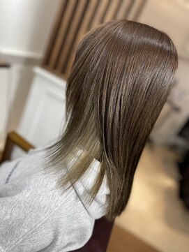 モアナ 逗子(MOANA) 流行り♪ インナーカラー