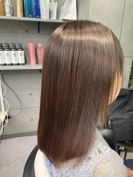 ヴィオラスバイポッシュ ギンザ(Violus by Posh GINZA) ブリーチ矯正by髪質改善