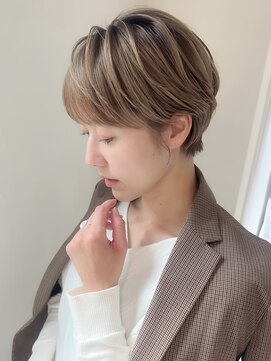 ロンドエニカ 大宮(Lond enika) 前髪パーマアッシュカラーレイヤーロンググレーベージュ[大宮]