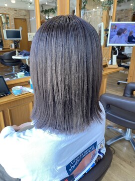 シャンティ 琴似店(Shanti) ぱつっとボブ