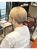 ショート★ハイトーンダブルカラーブリーチミルクティーカラー