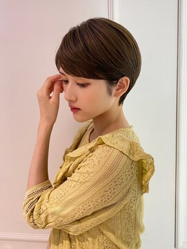 アイスバーグ(eyesburg) 20代30代40代/マッシュショート/前髪あり/ひし形ショート