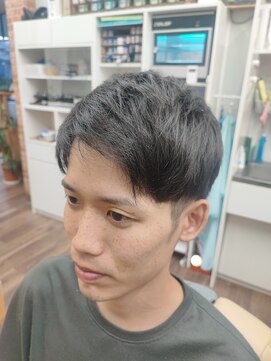 トリイ(TORII) 2ブロックショート・簡単にキマる束感ショート