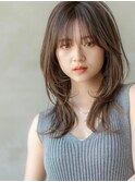 前髪あり/顔周りレイヤー/アッシュブラウン