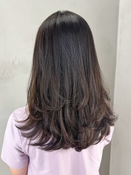 アイティーバイアルバム 下北沢店(IT by ALBUM) オリーブカラーくすみベージュウルフレイヤーロング_ba527341