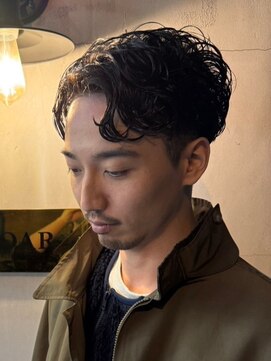 ソアー 新大阪(SOAR) 大人の色気抜群オシャレメンズニュアンスパーマ【新大阪】