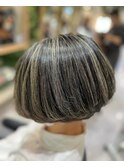 ショートボブコントラストハイライトケアブリーチ