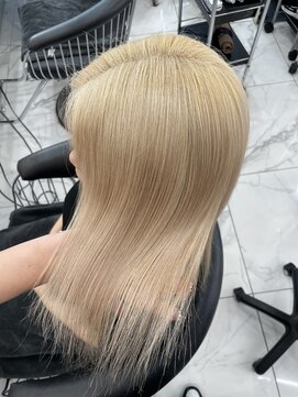 ラピス 渋谷本店(Lapis) ブロンドベージュ/ミニウルフ/ホワイトグレージュ