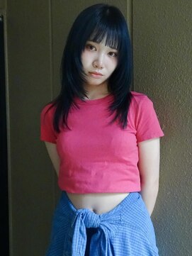 オルティ(OLTI) 《OLTI》シャギーカット×ネイビー