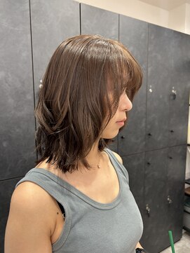 ヴィオットバイサロン(Viot by Salon) *くびレイヤーエモージュ前髪パーマグレーベージュレイヤーボブ