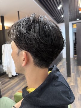 バース(BirtH) 毛流れパーマ