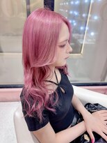 シェリエ(Cherie)&nbsp;ピンクカラー/ローズピンク/ブリーチカラー/ハイトーン/ロング
