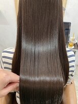 アンジュール(UNJOUR.)&nbsp;くせ毛解消◎髪質改善ストレート×艶髪ロング