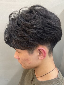 ダズル ヘア ラッシュ(DAZZLE hair RUSH) 名古屋アクティブショートセンターパートニュアンスパーマメンズ