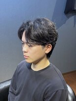 ビーダンディー(Bee dandy) ビジネスショートウルフ ニュアンスパーマ センターパート