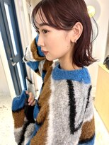 シロ(ciLo)&nbsp;深みのあるワインレッドで、ツヤ感カラー