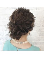 大人可愛い/結婚式二次会ヘア/おくれ毛/もみれ毛/小顔カット