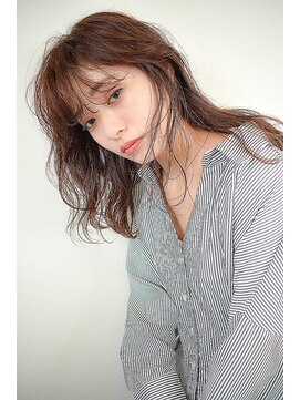 ガーランドウメダ(Garland umeda) リラックスウェーブ＿セミロング＿000250