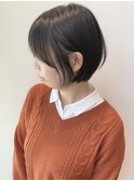 大人かわいい黒髪ショートボブ/耳かけ丸みショート20代30代40代