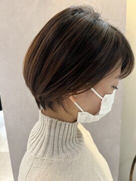 ビーハイブルタ(BeeHIVE Rta) ショートヘア