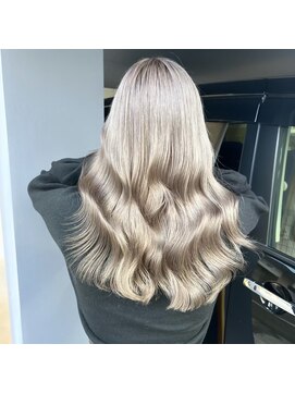 ウィリーベル 沖縄(WILLIE BELLE) プラチナベージュ