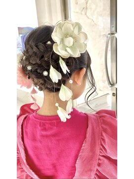 マジックデイズ(Magic Days) お子様ヘアアレンジ