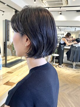 ファイブシーン アオヤマ(5SCENE AOYAMA) 切りっぱなしボブミニボブパーマくびれボブ外ハネボブブリーチ