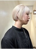 【White】ケアブリーチ/ホワイトカラー/ミニボブ/刈り上げ