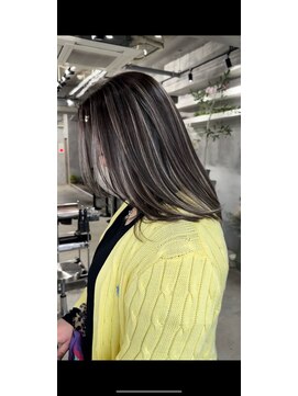 アポロ 横浜駅店(apollo) レイヤーボブハイライトブリーチレイヤーハイトーングレージュ