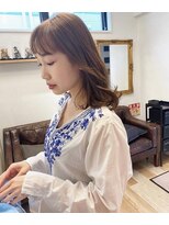 乾かすだけでキマる髪/馴染むハイトーンベージュカラー