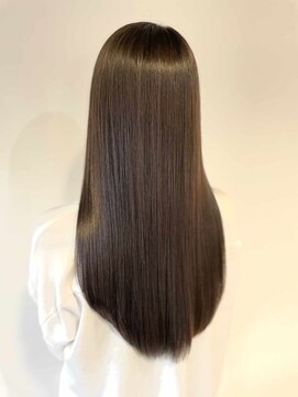 ボタニウム バイ アールサロン(BOTANIUM by RrSALON) 20代30代40代必見 本物 髪質改善RrSALON HYDRO XEトリートメント