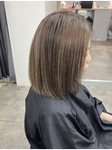 気になる白髪をハイライトで解決に！