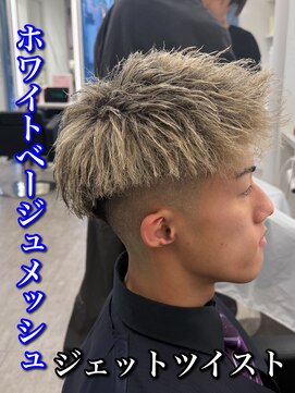 ルースト 心斎橋店(ROOST) MEN’S HAIR/波巻ツイストスパイラル/フェザーパーマ/ベージュ