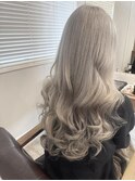 シルバーグレージュ