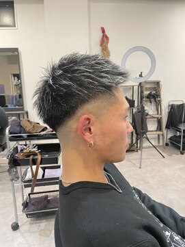 ナンバー(number+) 無造作メンズベリーショート☆ツーブロックアッシュブラウン
