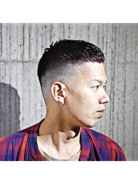 モイ(moy) フェードカット バーバースタイル スキンフェード〔浅草/上野〕