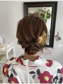 シニヨン 浴衣 ヘアセット 結婚式 お呼ばれ まとめ髪