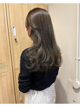 ローレンジウ(LOREN JU) オリーブカラー