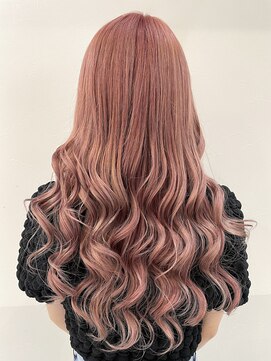 ラビス クローバー(Lovis clover) 顔型別ヘアスタイル特集 美髪のススメ ピンクブラウン