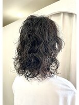 イチエ(icie)&nbsp;レイヤースタイル×ウェーブパーマ