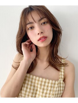 キイ ギンザ(k.e.y GINZA) ミディアムレイヤー