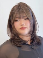 ビューエヒメ(VIEW EHIME)&nbsp;小顔可愛いレイヤーカット×アッシュカラー10代20代30代