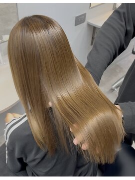 アンルポン 梅田(un le pont) 爆盛れうる艶♪透明感カラー&酸性ストレート☆