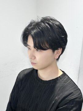 ネオリーブウリ 二子玉川店(Neolive uri) サーフカール刈り上げセンターパートリバースセンターパート