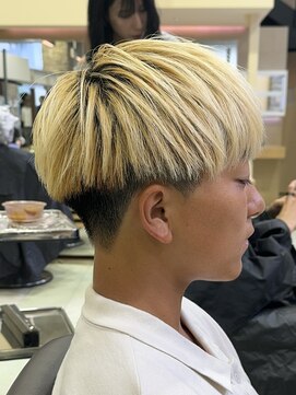 ニアバイスイ(Nia By SUI) 【坂本翔】刈り上げマッシュ/メンズハイトーン柏/メンズ/カラー