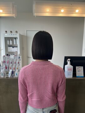 エトワールプラス 切りっぱなしボブ11.18暗めカラー