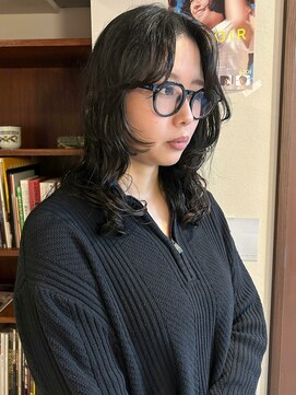 顔まわりレイヤー×ゆるふわパーマ