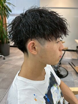 スターズレイ 本川越(STARS ray) ツーブロック ツイストスパイラルパーマ 刈り上げ メンズカット